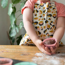 Load image into Gallery viewer, Child&#39;s Leopard Print Apron
